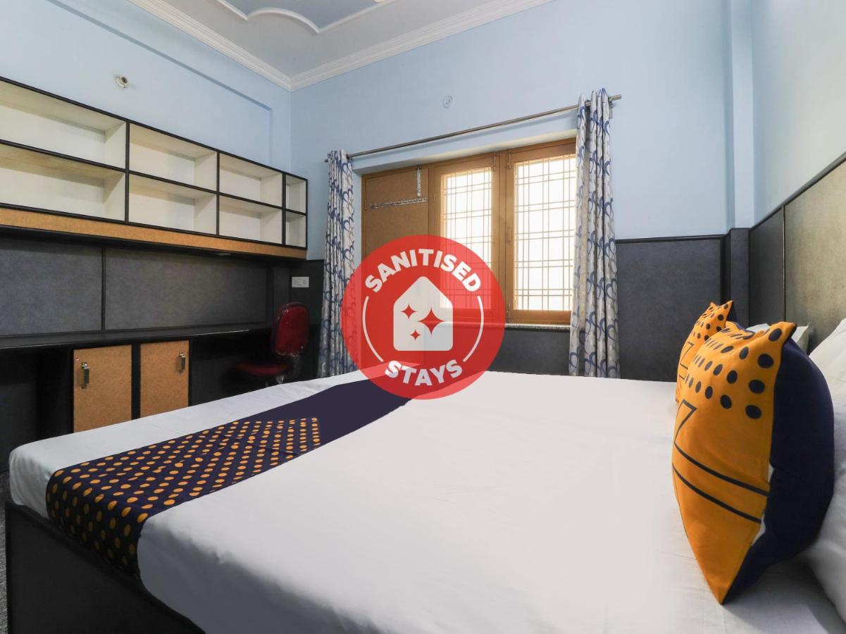 Spot On 82236 Aryan Home Stay Jhājra المظهر الخارجي الصورة