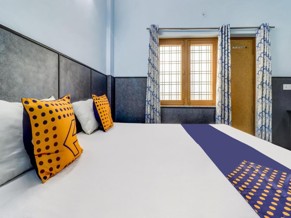 Spot On 82236 Aryan Home Stay Jhājra المظهر الخارجي الصورة